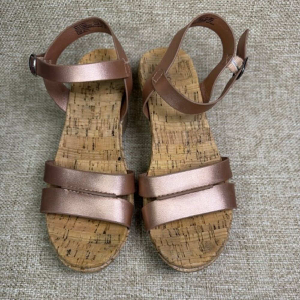 Sonoma Rose Gold cork wedge heel sandals with ankle strap. Size 8.5